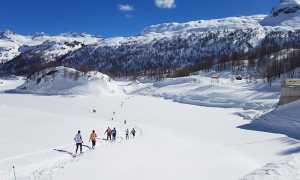 Ilago neve devero ciaspole 19 meraviglioso scenario in cui si svolge La Traccia Bianca