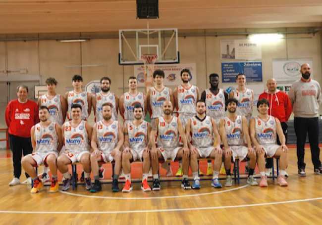 Oleggio basket schierati