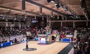 Palasport gravellona tifosi