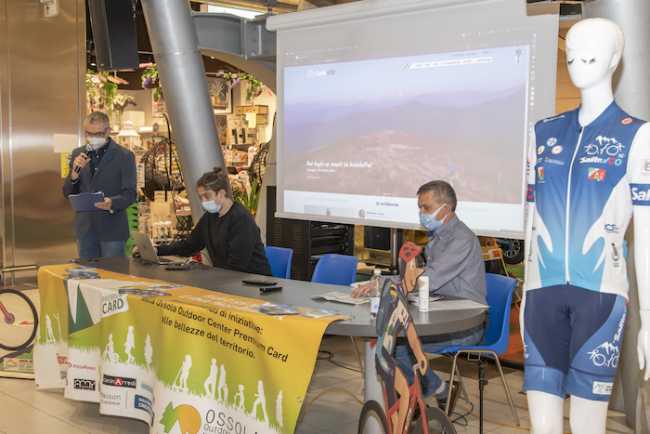 Un momento della Presentazione 2 Foto Giancarlo Parazzoli