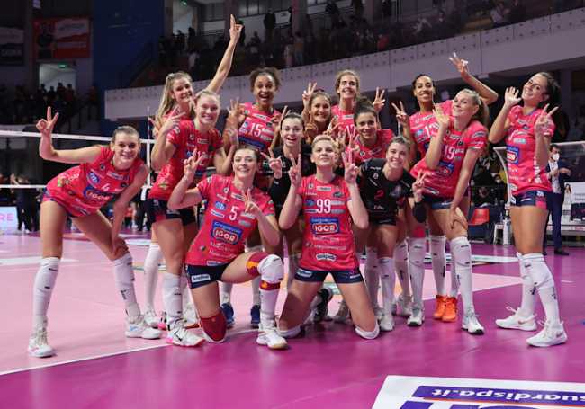 Volley Igor vittoria