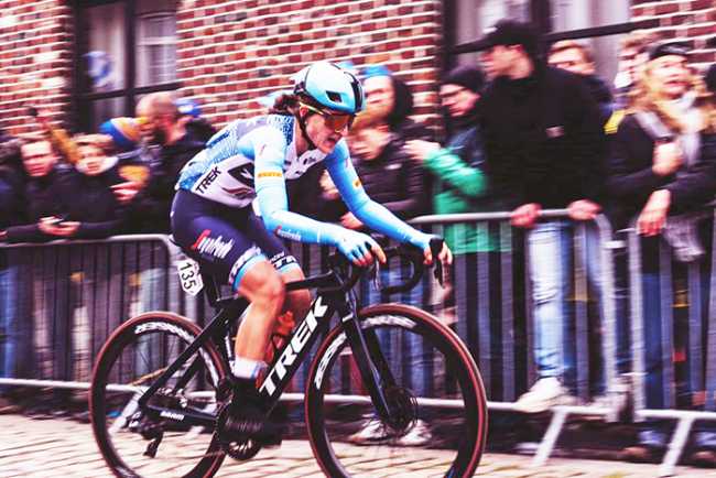 elisa longo borghini bici