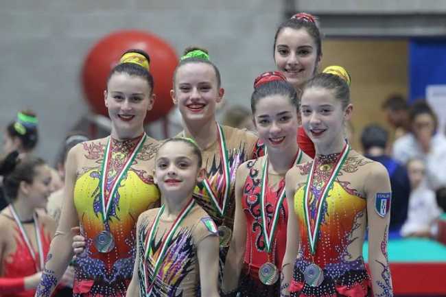 funtastic 28feb copertina