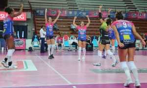 igor volley esulta