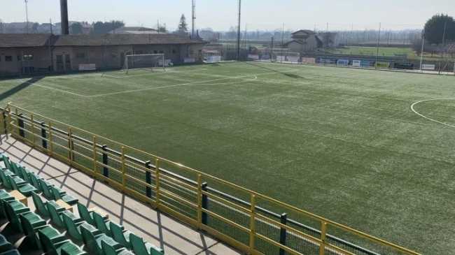 oleggio stadio tribuna