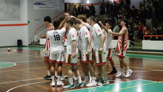 omb mani squadra gruppo