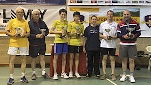 senior badminton mag 25