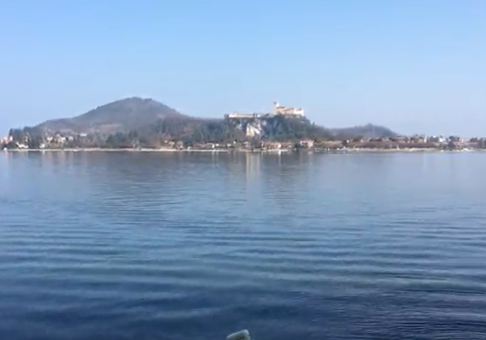 Traversata del lago Maggiore passata quota 400 iscritti