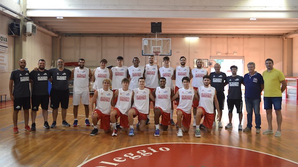 oleggio magic basket squadra e staff