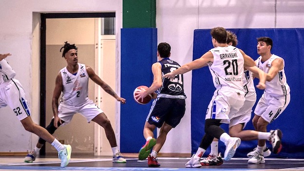 basket college borgo gara foto 2