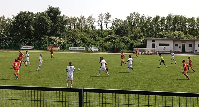La Juve Domo in rimonta espugna Vigliano. Finisce 2-1