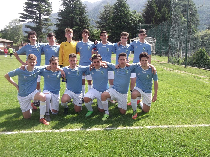 Gli allievi del Fomarco si aggiudicano il torneo "Vitali Sport" di Cireggio. Foto