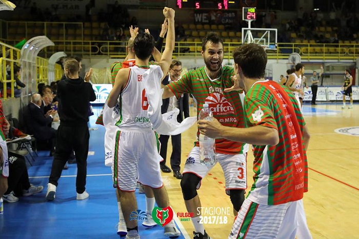 Su Moncalieri si abbatte un uragano rossoverde! La Paffoni vince 81-43