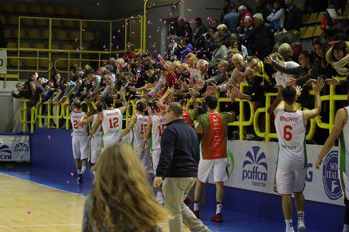 La Paffoni non si ferma più. Contro Piombino arriva la nona vittoria