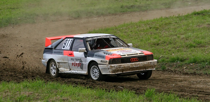 Rally-ritorno al passato: più di mille foto storiche, modellismo, esposizioni auto storiche