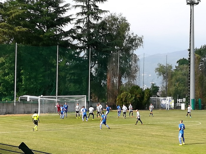 Lo Stresa anticipa a sabato la partita con il Chieri. I convocati dei "Blues"