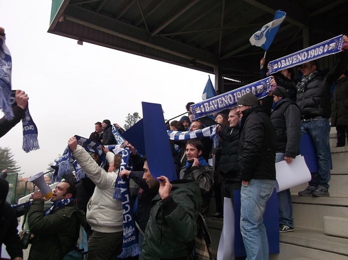 Gli Ultras del Baveno rispondono alla multa, "Mai intonato cori razzisti"